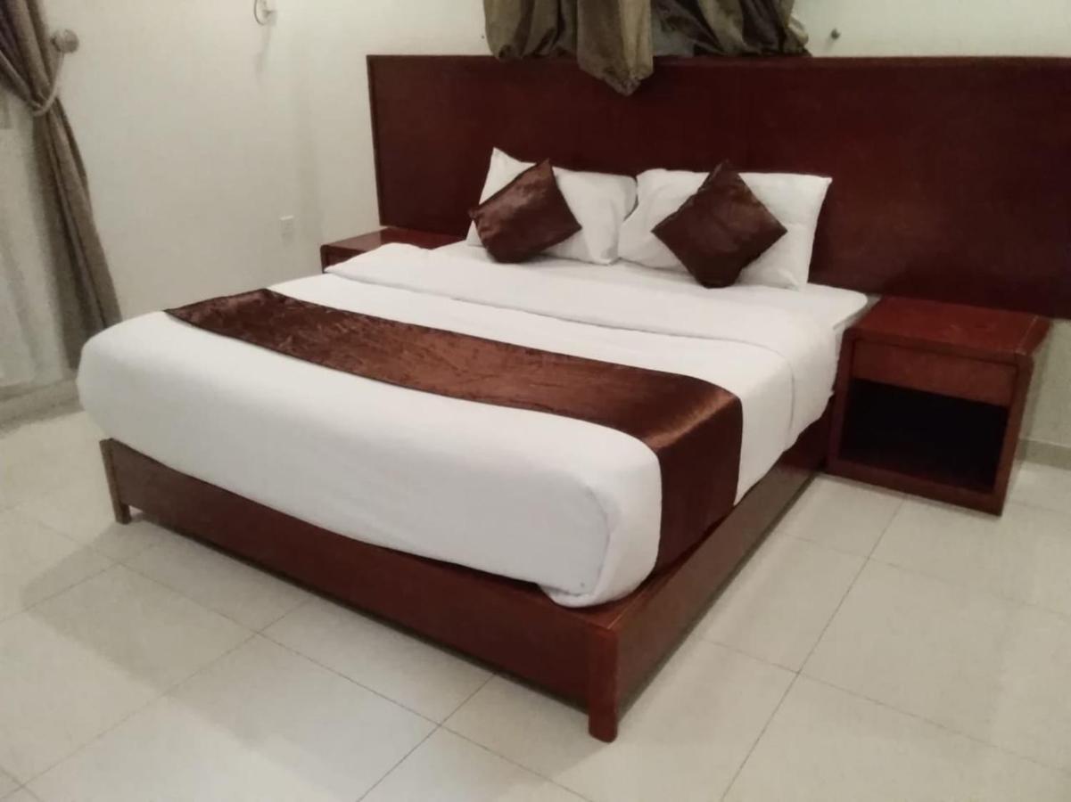 Aparthotel Iwan Alandalusia Al Ajaweed Dżedda Zewnętrze zdjęcie